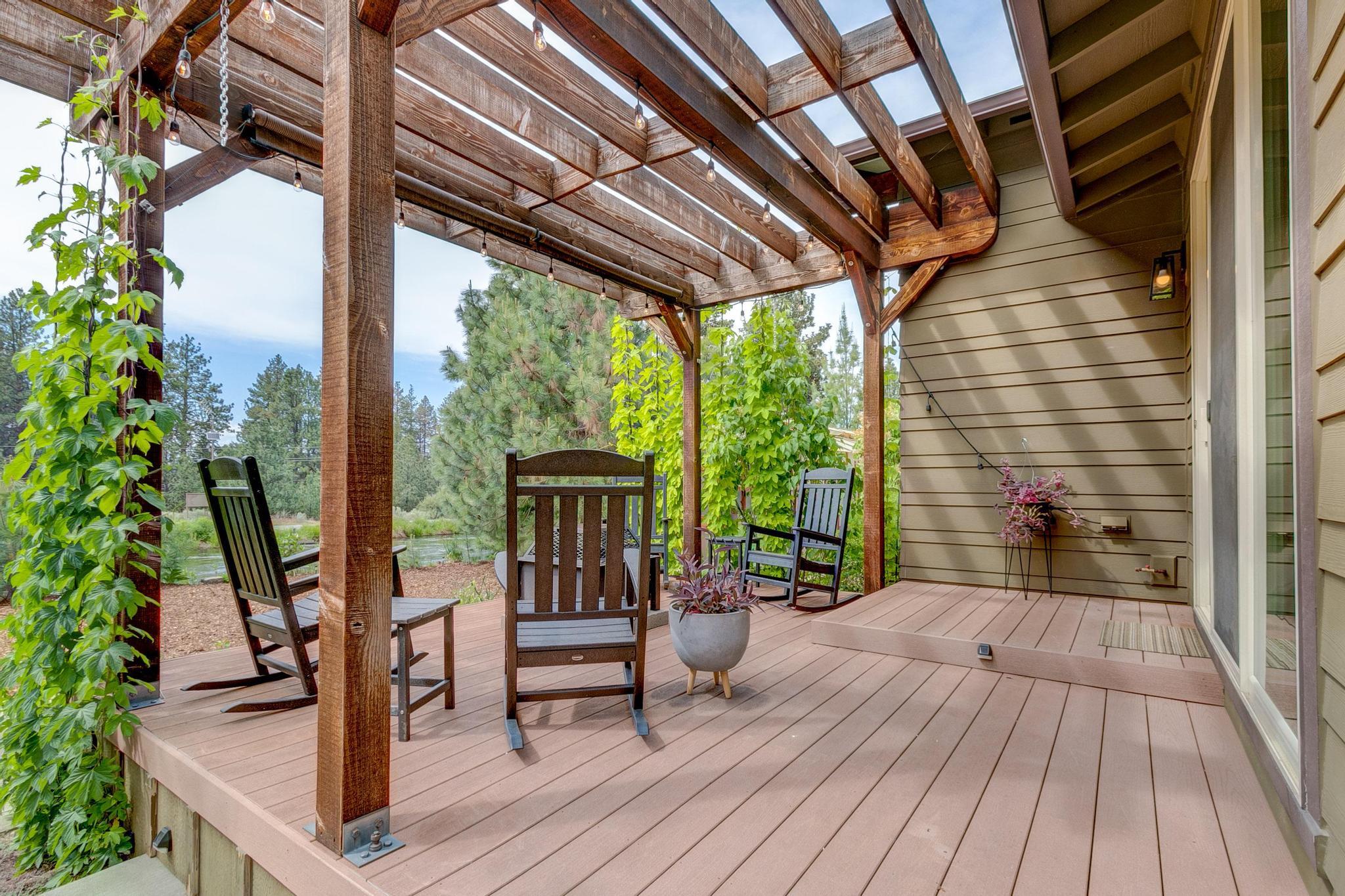 61521 Southwest Blakely Road Bend, OR 97702 - Photo 7 of 47 Address Here-40