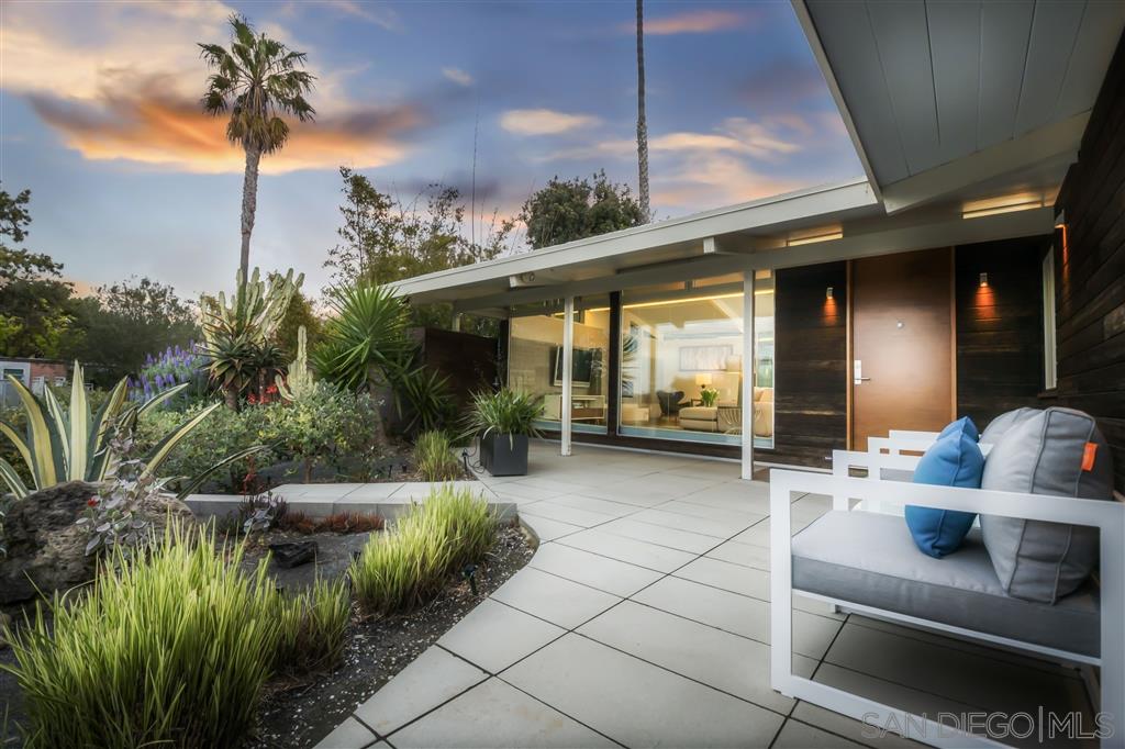 2655 Ellentown Road La Jolla, CA 92037 - Photo 1 of 25