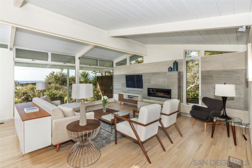 2655 Ellentown Road La Jolla, CA 92037 - Photo 3 of 25