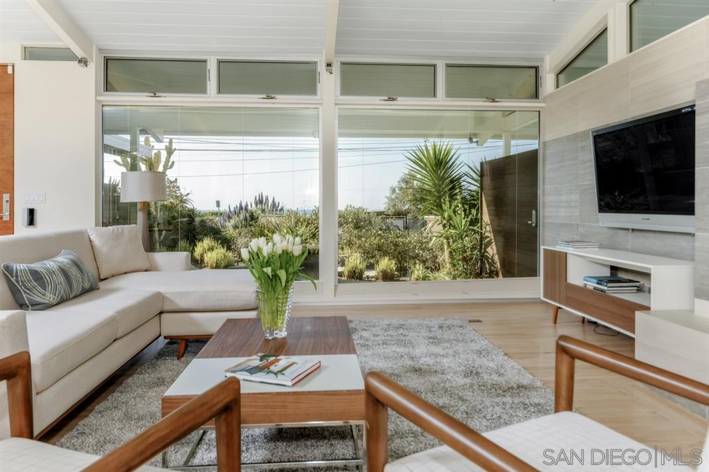 2655 Ellentown Road La Jolla, CA 92037 - Photo 4 of 25