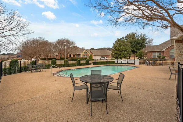 $3,000 | 3100 Camellia Rose Drive, Unit 110, Fort Worth, TX 76116