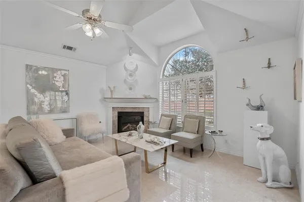 $3,000 | 3100 Camellia Rose Drive, Unit 110, Fort Worth, TX 76116