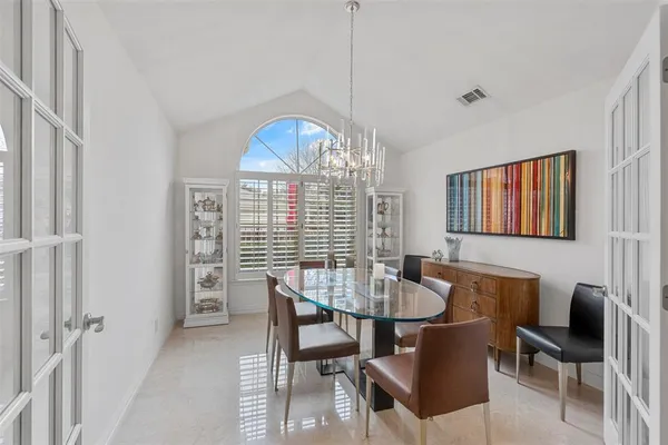 $3,000 | 3100 Camellia Rose Drive, Unit 110, Fort Worth, TX 76116