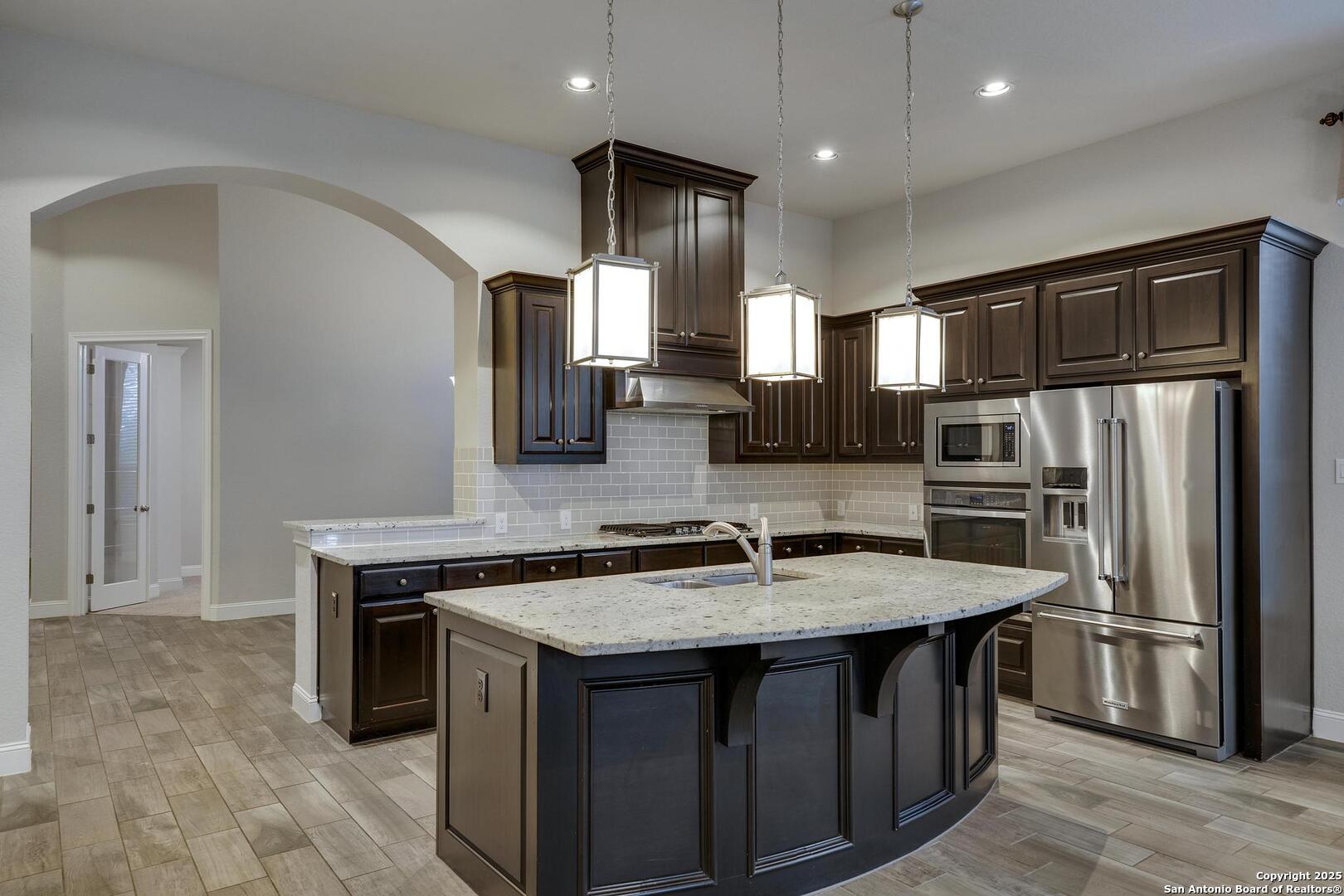 28936 Stevenson Gate Fair Oaks Ranch, TX 78015 - Photo 11 of 34