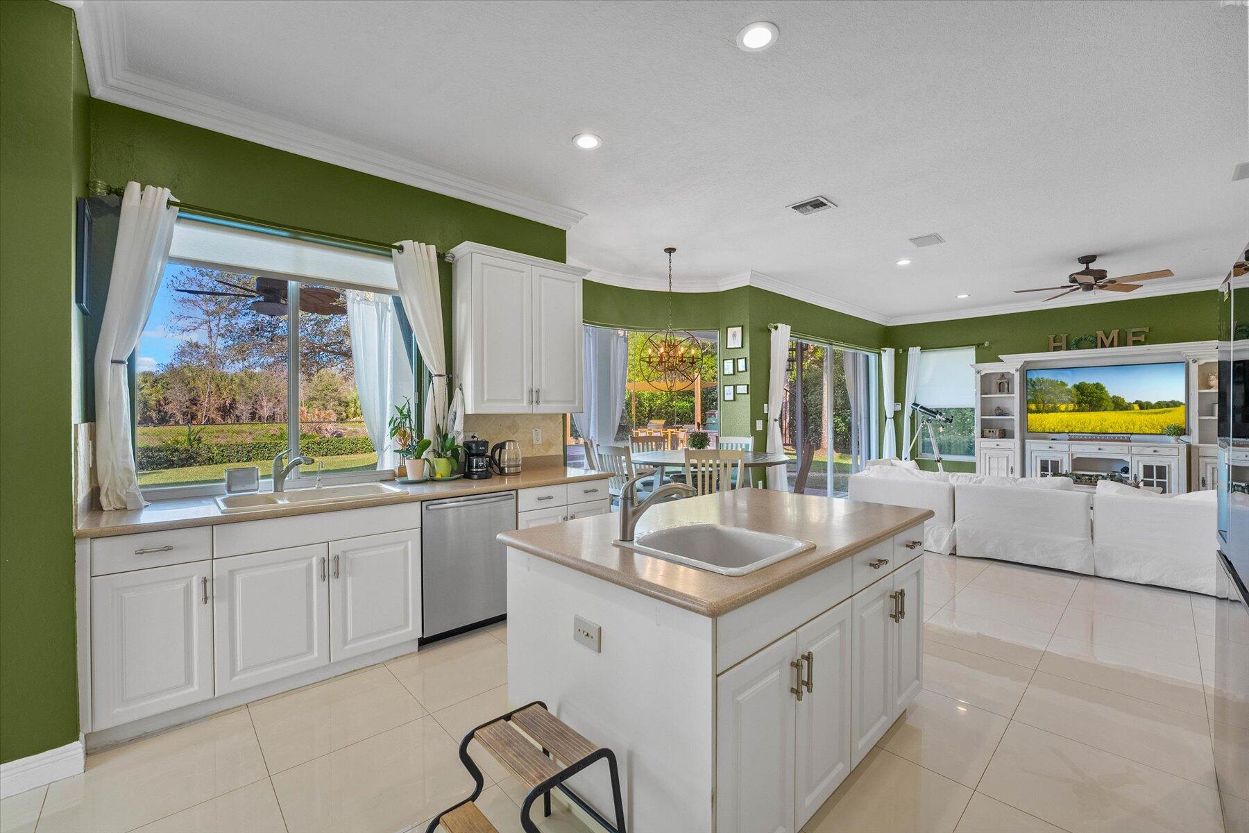 11713 Preservation Lane Boca Raton, FL 33498 - Photo 13 of 74 14-DSC04767