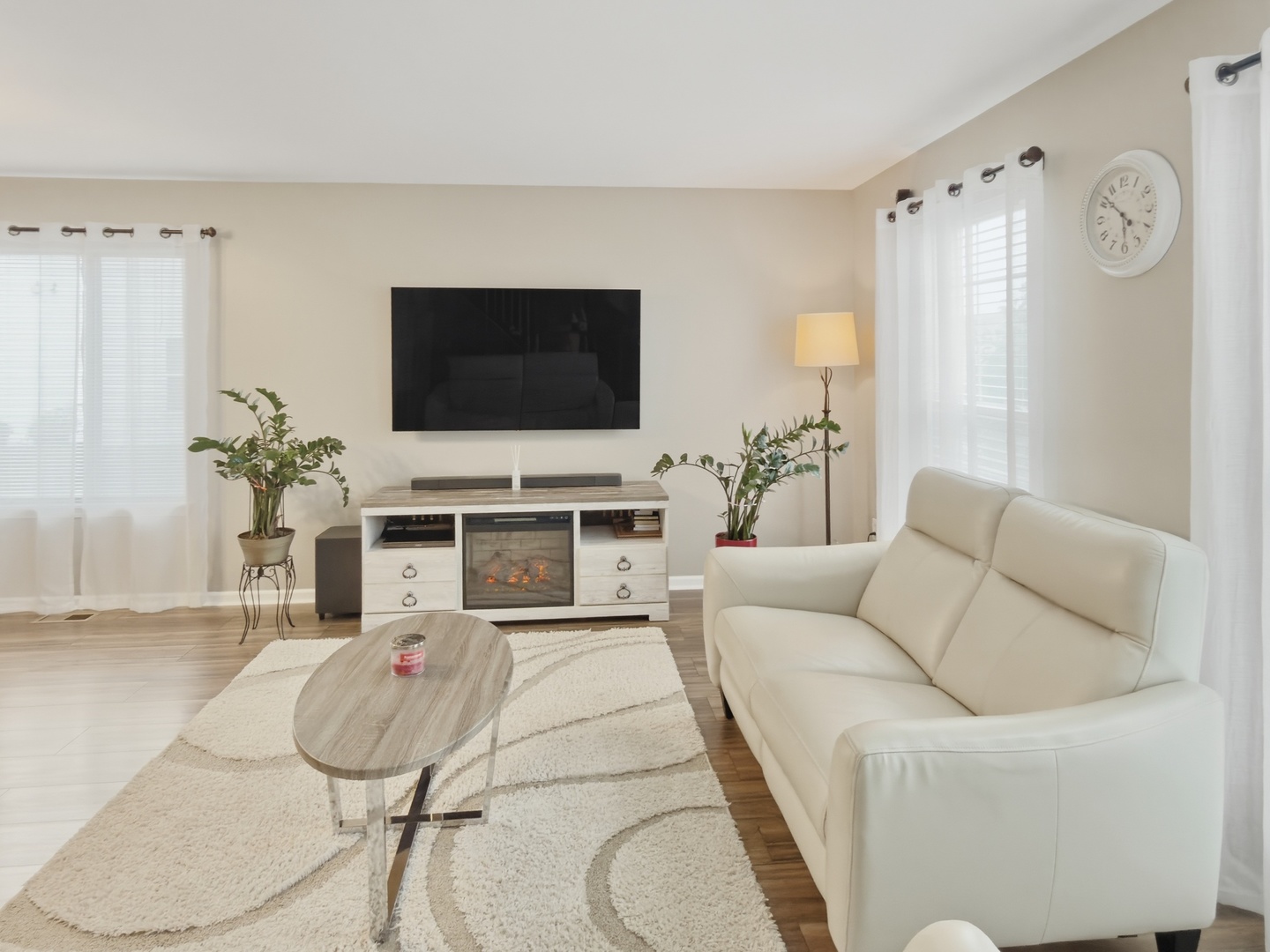 1680 William Drive Romeoville, IL 60446 - Photo 7 of 28