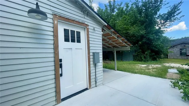 $197,000 | 504 Pine Street, Calvert, TX 77837