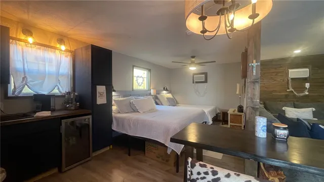 $197,000 | 504 Pine Street, Calvert, TX 77837