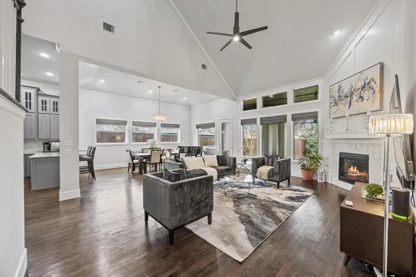 $1,995,000 | 3932 Frontier Lane, Dallas, TX 75214