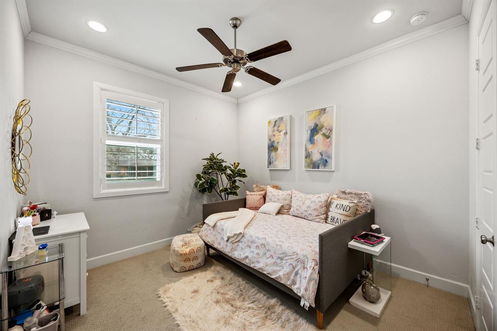 3932 Frontier Lane Dallas, TX 75214 - Photo 19 of 40