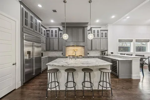 $2,095,000 | 3932 Frontier Lane, Dallas, TX 75214