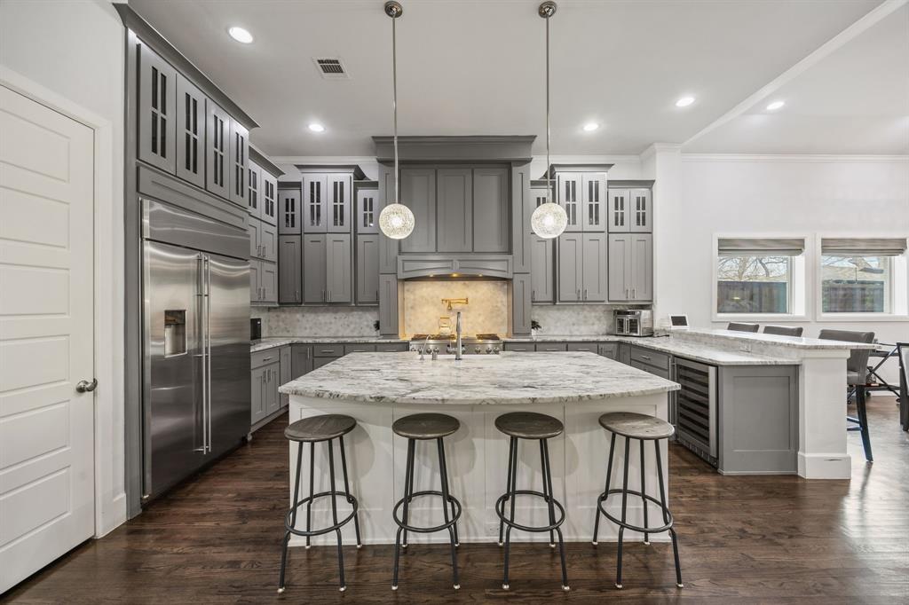 3932 Frontier Lane Dallas, TX 75214 - Photo 5 of 40