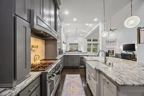 $1,995,000 | 3932 Frontier Lane, Dallas, TX 75214