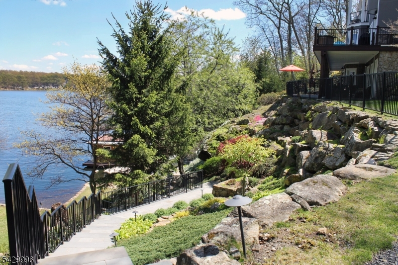 9 Cox Lane Hopatcong, NJ 07821 - Photo 41 of 50