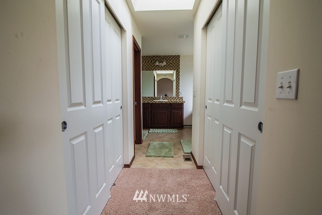 5205 Northeast 8th Place Renton, WA 98059 - Photo 18 of 25