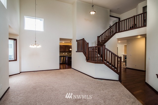 5205 Northeast 8th Place Renton, WA 98059 - Photo 3 of 25