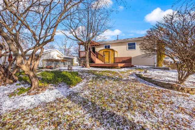 $2,600 | 5S710 Steeple Run Drive, Naperville, IL 60540