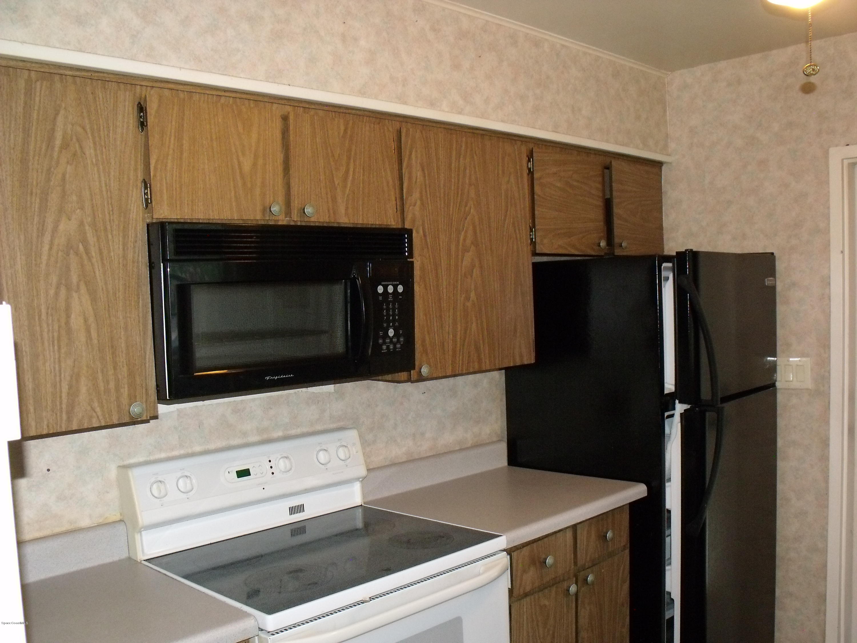 101 Valencia Road Rockledge, FL 32955 - Photo 4 of 13 Kitchen view 2