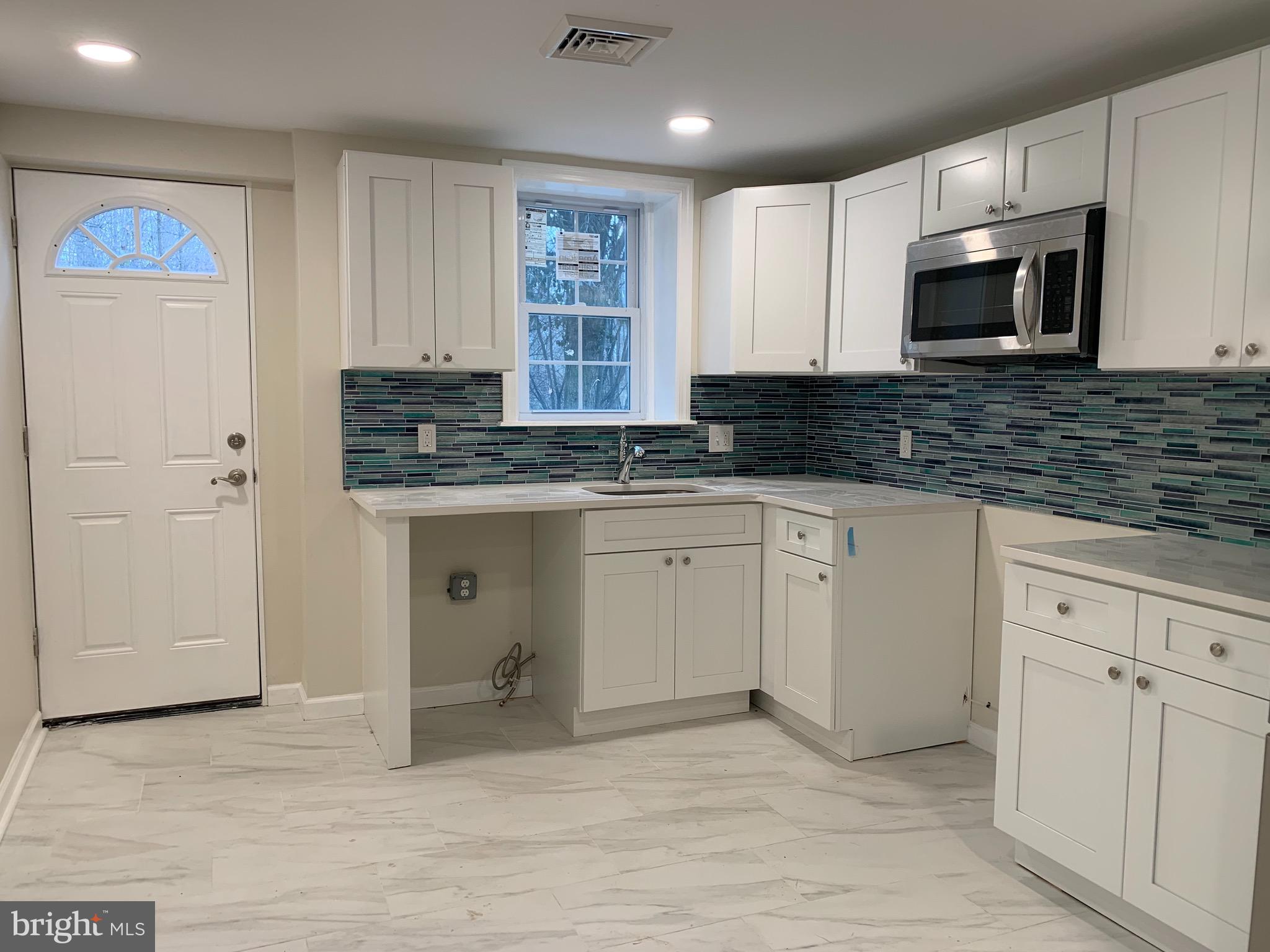 21 Elmhurst Avenue Cherry Hill, NJ 08034 - Photo 5 of 20