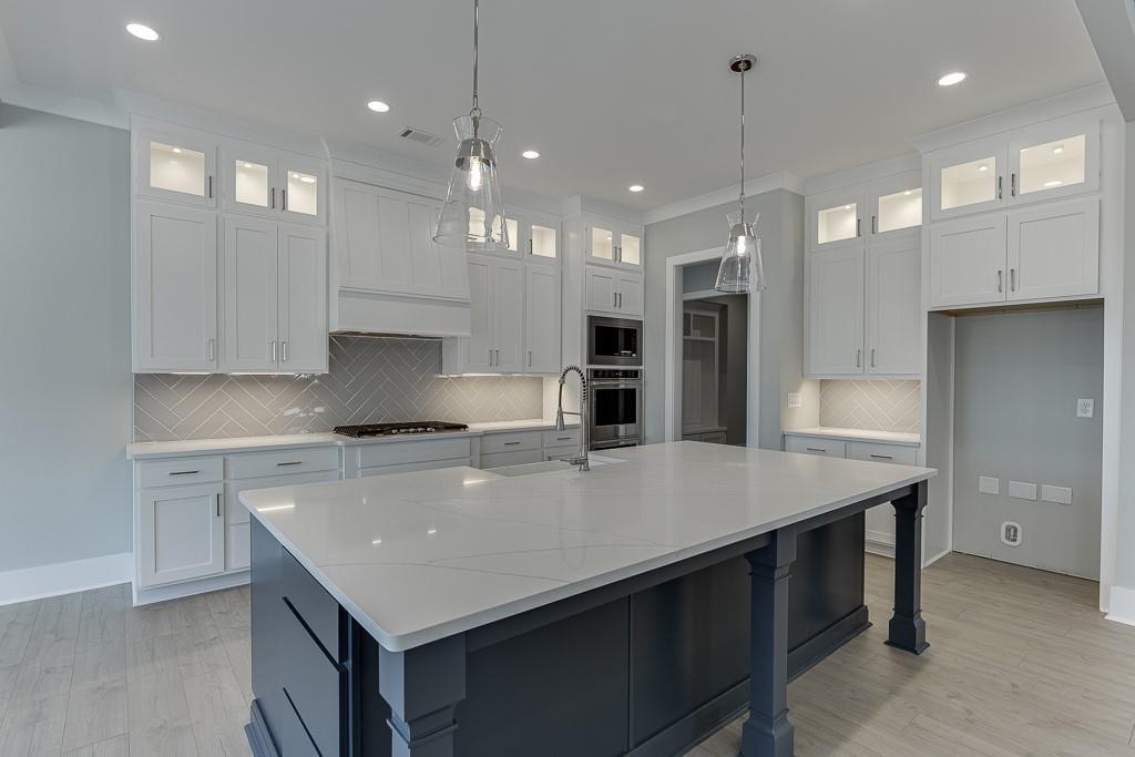 2759 South Waterworks Road Buford, GA 30518 - Photo 19 of 95