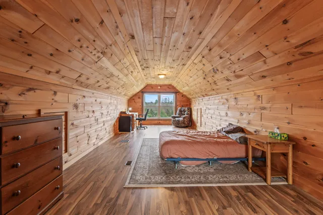 $300,000 | 63 Vienna Road, Chesterville, ME 04938