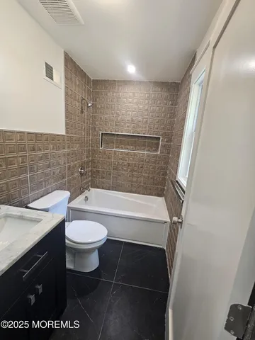 $3,600 | 741 Lakehurst Avenue, Jackson, NJ 08527