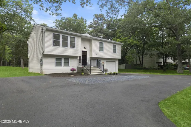 $3,600 | 741 Lakehurst Avenue, Jackson, NJ 08527