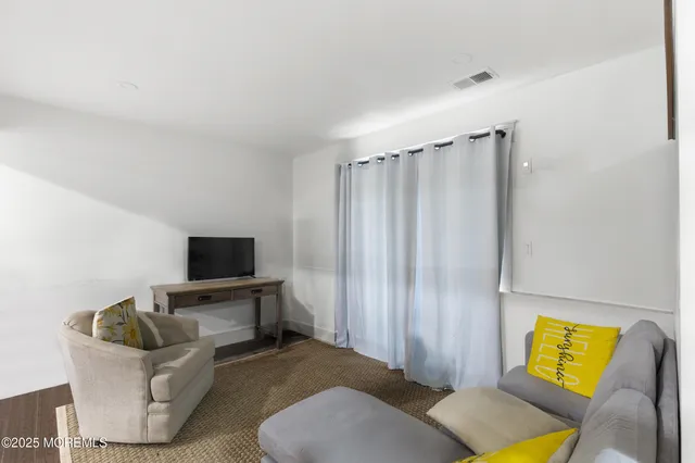 $3,600 | 741 Lakehurst Avenue, Jackson, NJ 08527