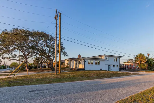 $630,000 | 2061 South Peninsula Drive, Daytona Beach, FL 32118