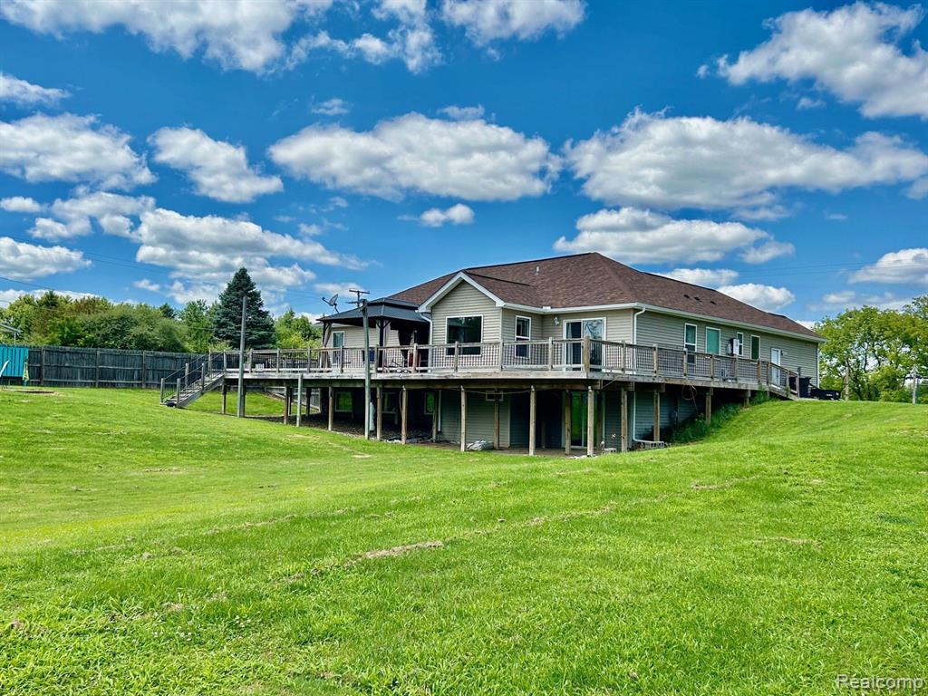 5013 Vines Road Howell, MI 48843 - Photo 44 of 45