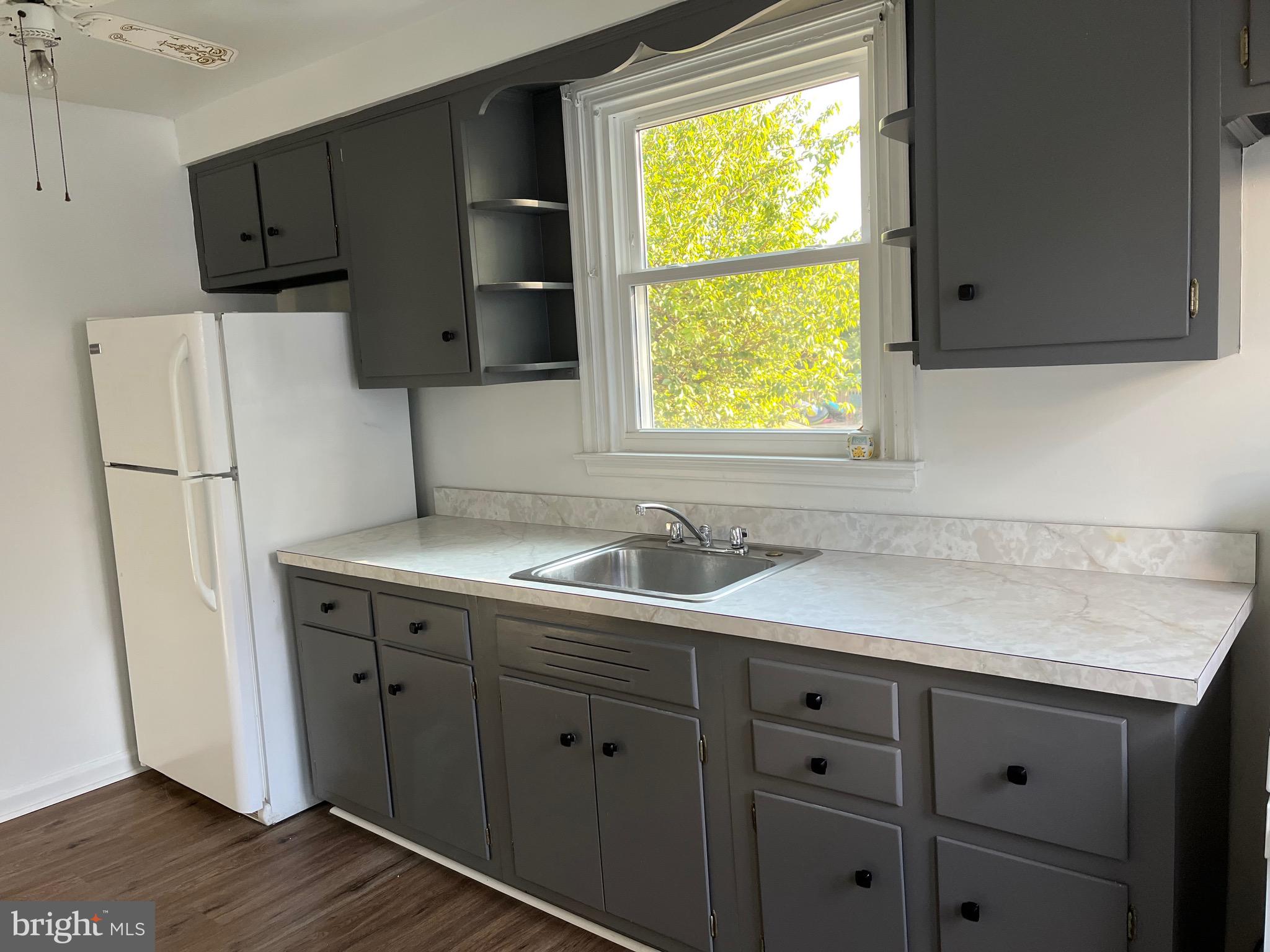 1304 Faunce Street Philadelphia, PA 19111 - Photo 12 of 37