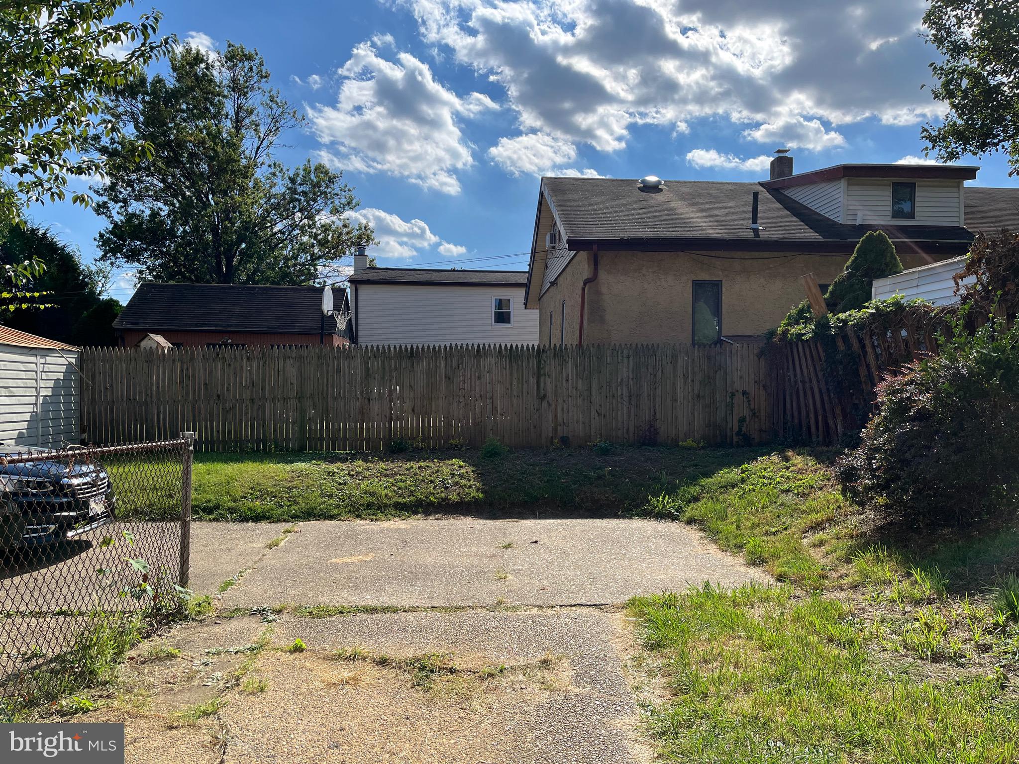 1304 Faunce Street Philadelphia, PA 19111 - Photo 33 of 37