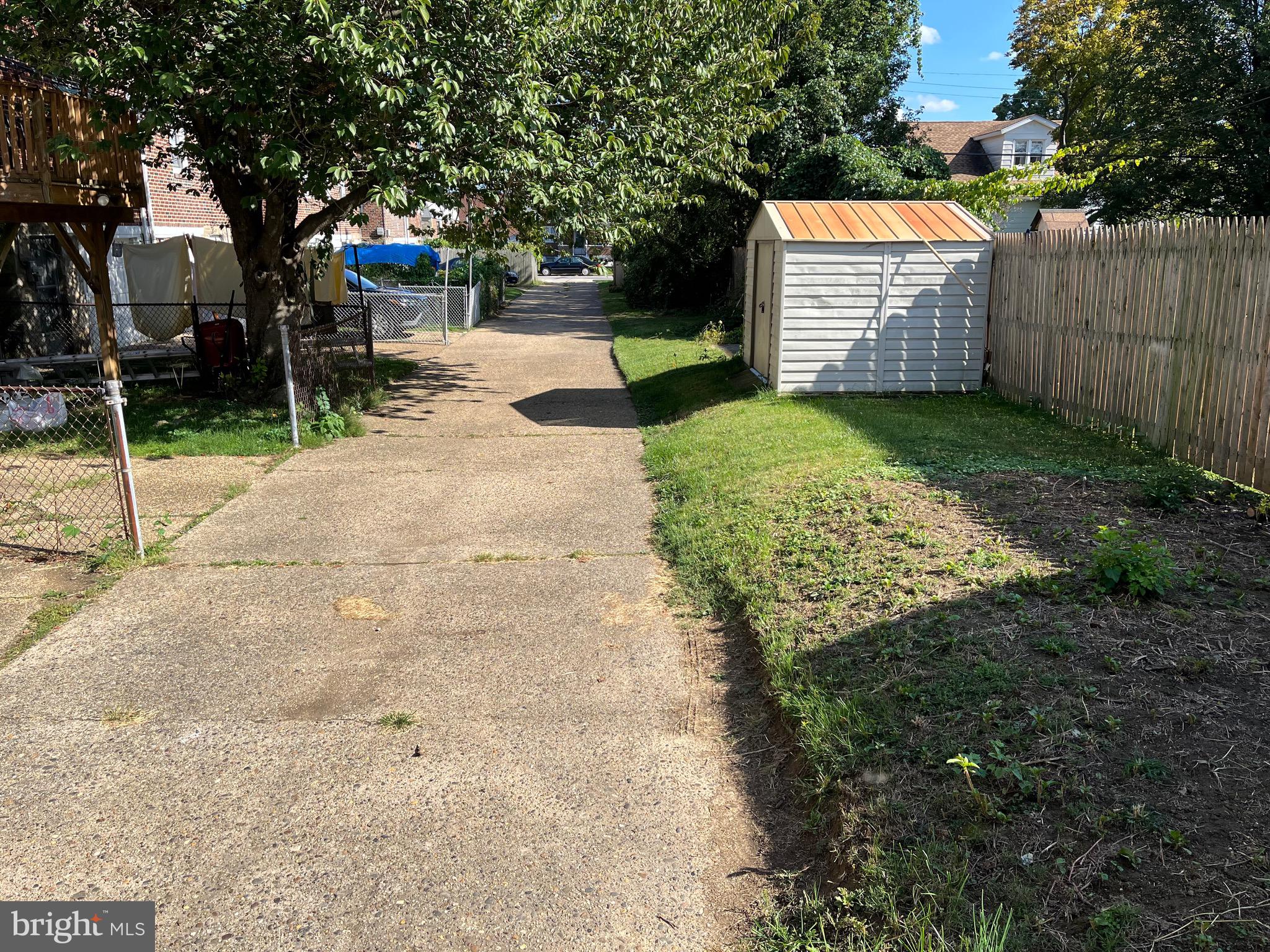 1304 Faunce Street Philadelphia, PA 19111 - Photo 34 of 37 Common rear driveway