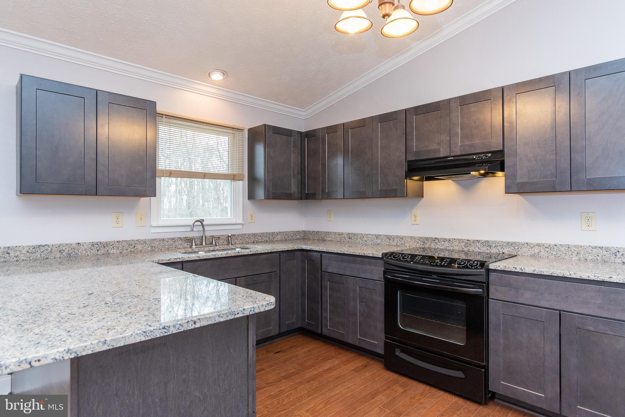267 Skyline Drive Conowingo, MD 21918 - Photo 15 of 45 Kitchen