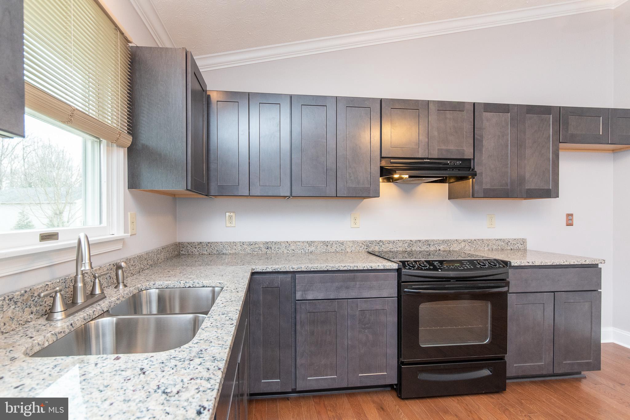 267 Skyline Drive Conowingo, MD 21918 - Photo 17 of 45 Kitchen