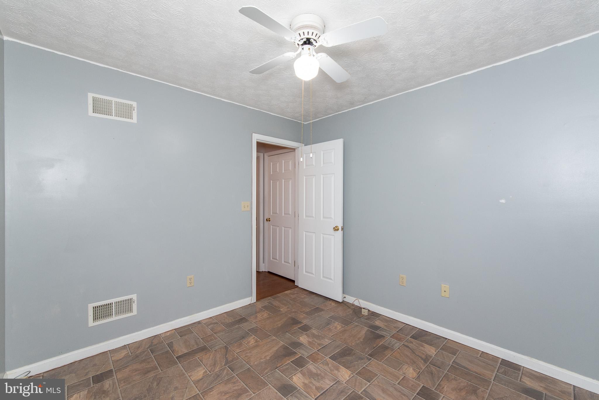 267 Skyline Drive Conowingo, MD 21918 - Photo 32 of 45 Bed 2