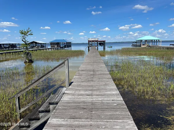 $450,000 | 3935 Waccamaw Shores Road, Lake Waccamaw, NC 28450