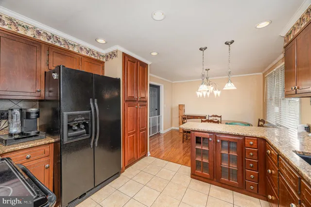 $384,900 | 1016 Teakwood Lane, Enola, PA 17025