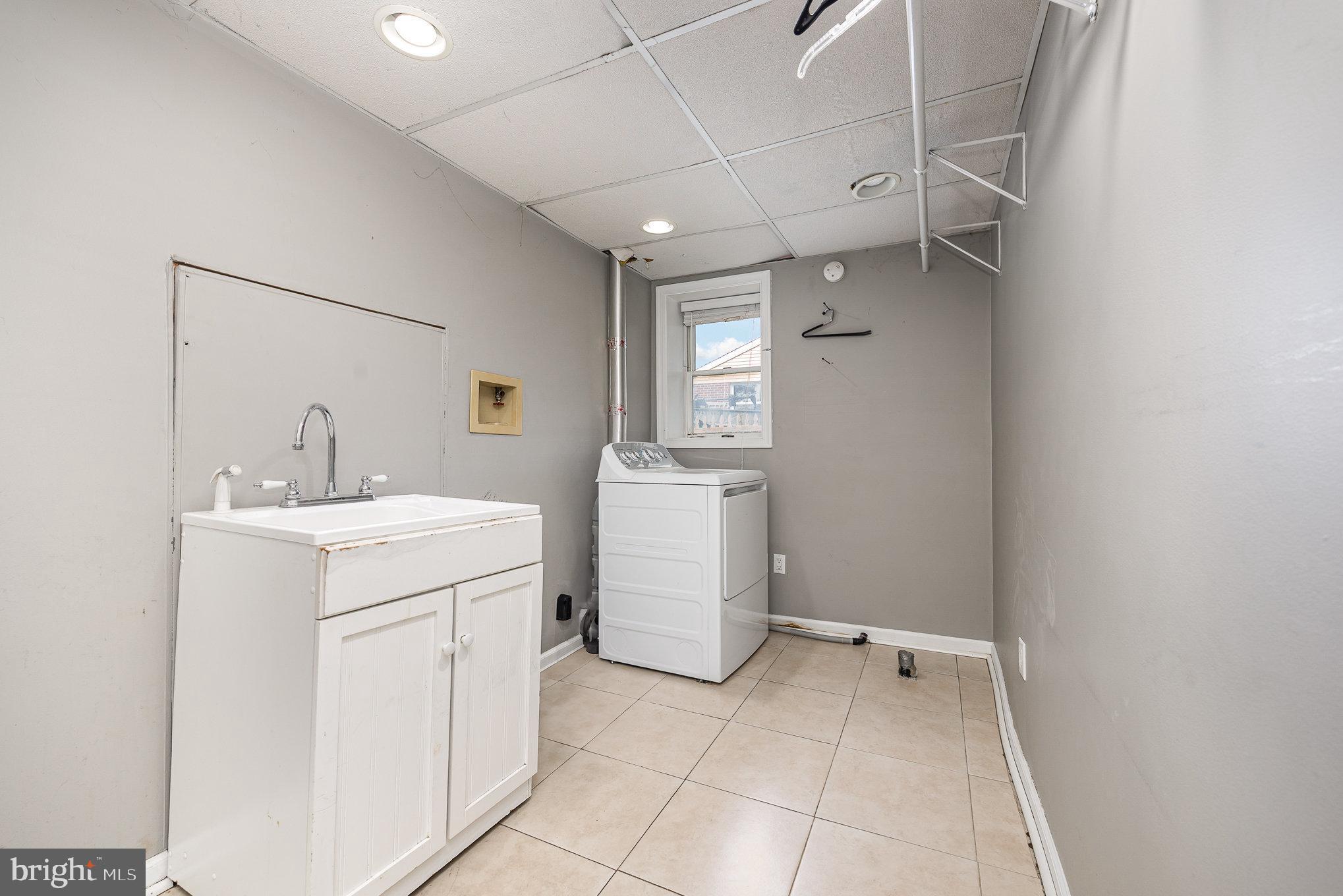 1016 Teakwood Lane Enola, PA 17025 - Photo 24 of 37 Laundry room - lower level