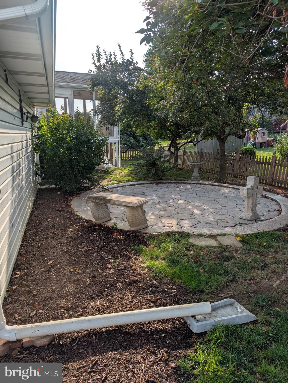 1016 Teakwood Lane Enola, PA 17025 - Photo 28 of 37