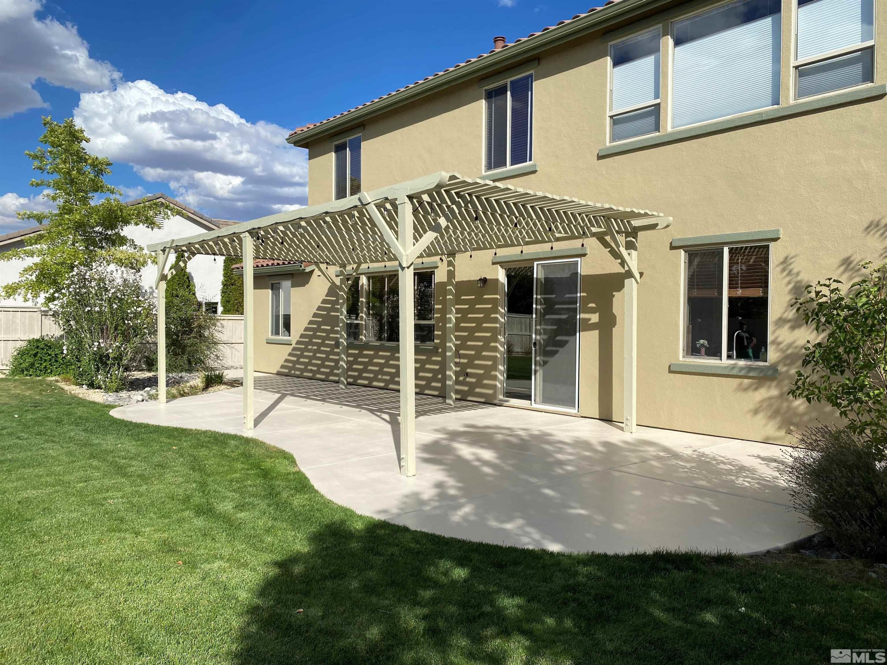 10631 Apple Mill Drive Reno, NV 89521 - Photo 8 of 40 Photo 8