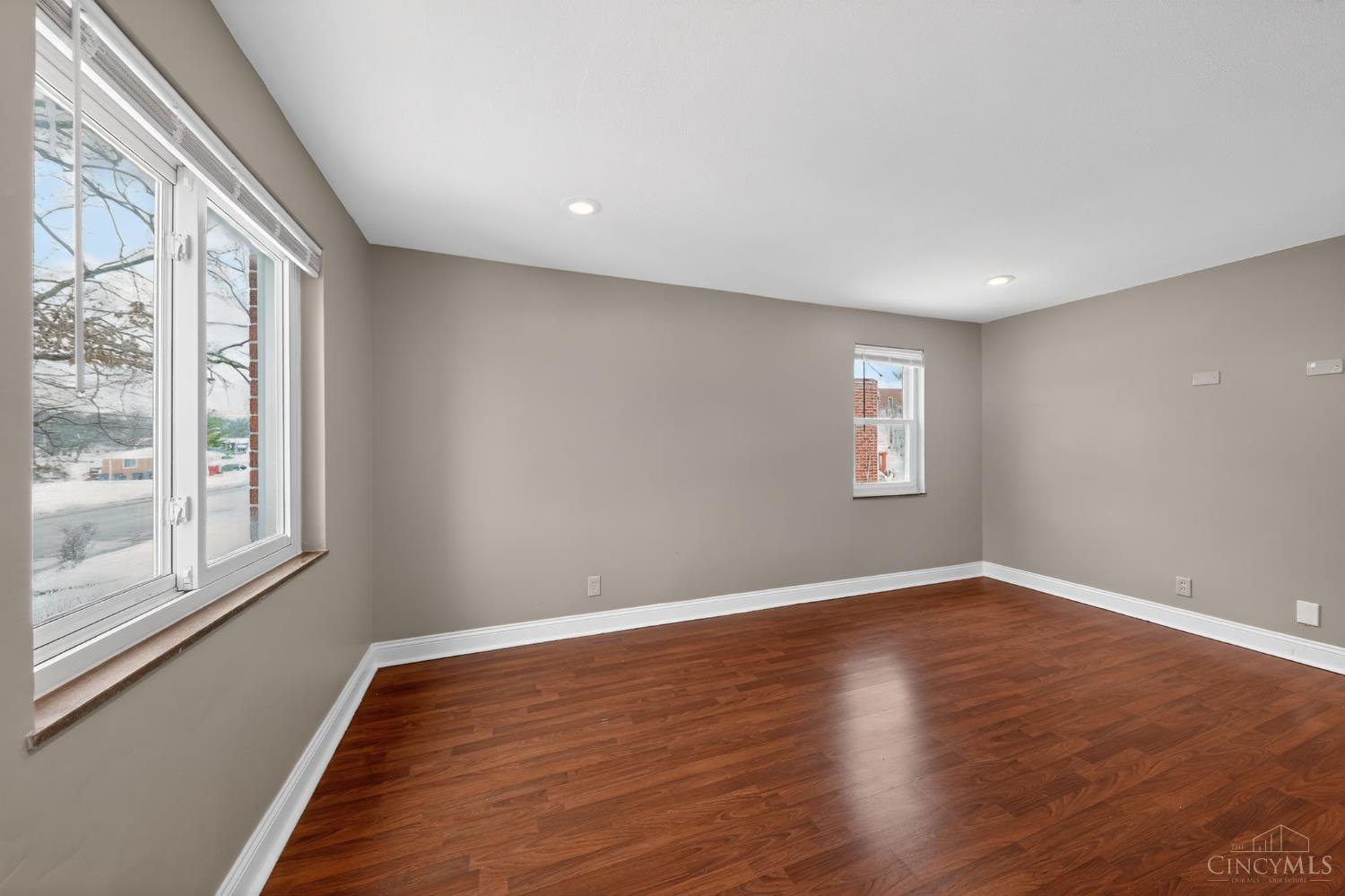 3604 Muddy Creek Road Cincinnati, OH 45238 - Photo 13 of 34
