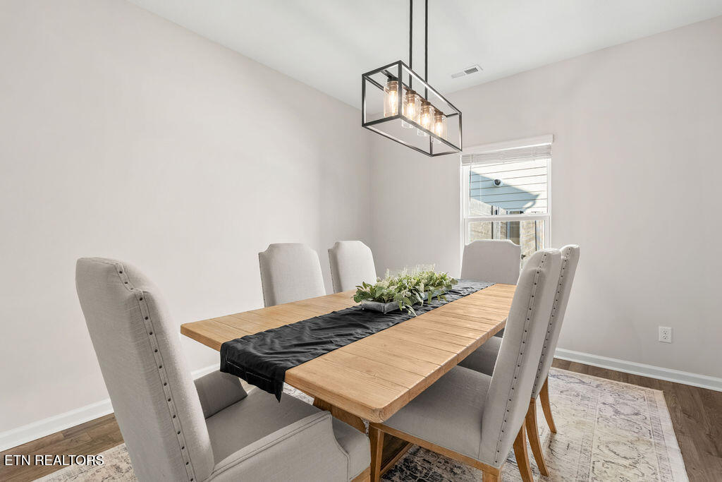 1210 Hampton Pl Circle Loudon, TN 37774 - Photo 5 of 39 Dining
