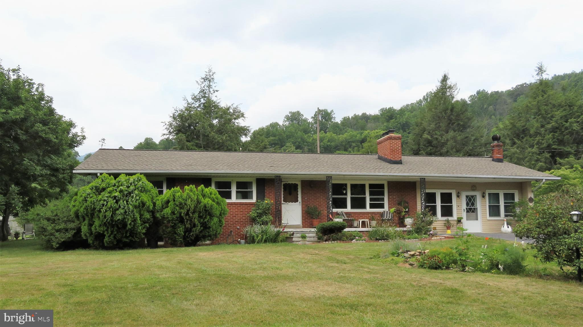 509 Fodderstack Road Huntly, VA 22640 - Photo 1 of 78 Front Facade