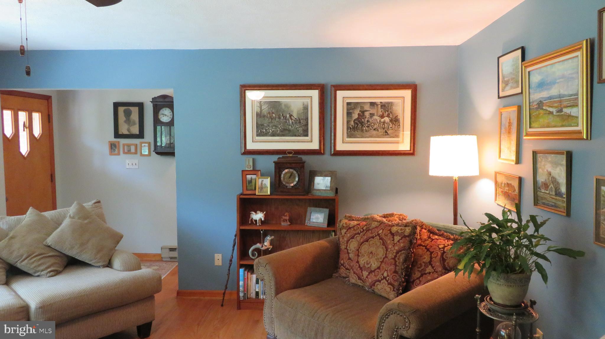 509 Fodderstack Road Huntly, VA 22640 - Photo 6 of 78 Living Room