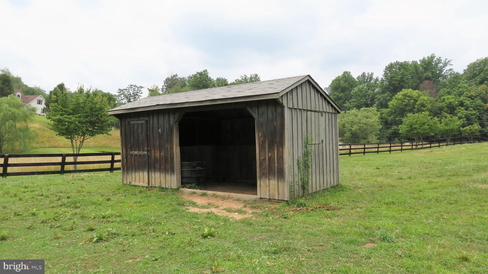 509 Fodderstack Road Huntly, VA 22640 - Photo 60 of 78 Upper Run-in Shed