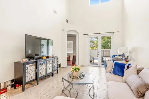 $315,000 | 1875 Bridgepointe Circle, Unit 31, Vero Beach, FL 32967