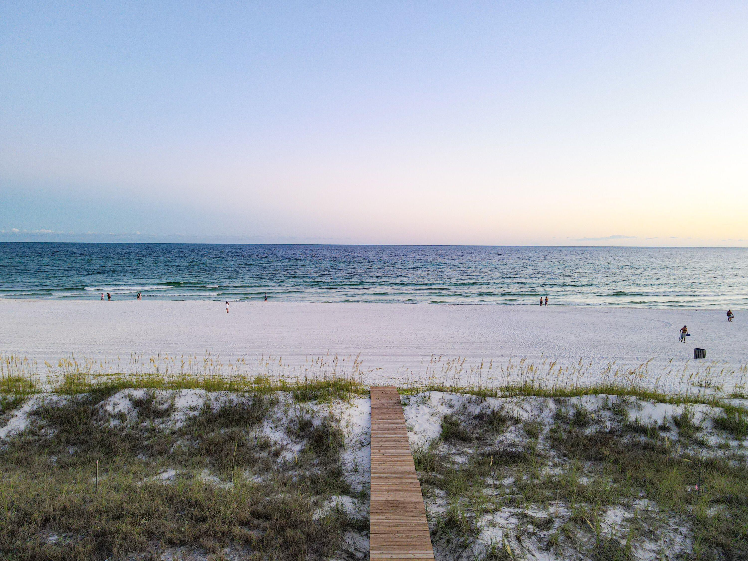 21717 Front Beach Road Panama City Beach, FL 32413 - Photo 23 of 94 28-Photo_6554351_DJI_751_jpg_5086663_0_2
