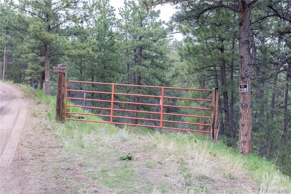 $699,000 | 3600 Blue Mountain Trail, Loveland, CO 80537