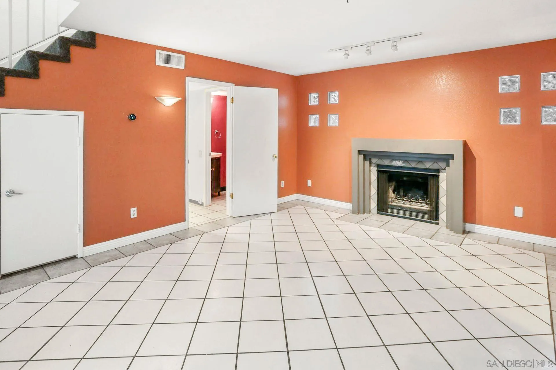 8333 Oconnell Road El Cajon, CA 92021 - Photo 13 of 32 a view of an empty room